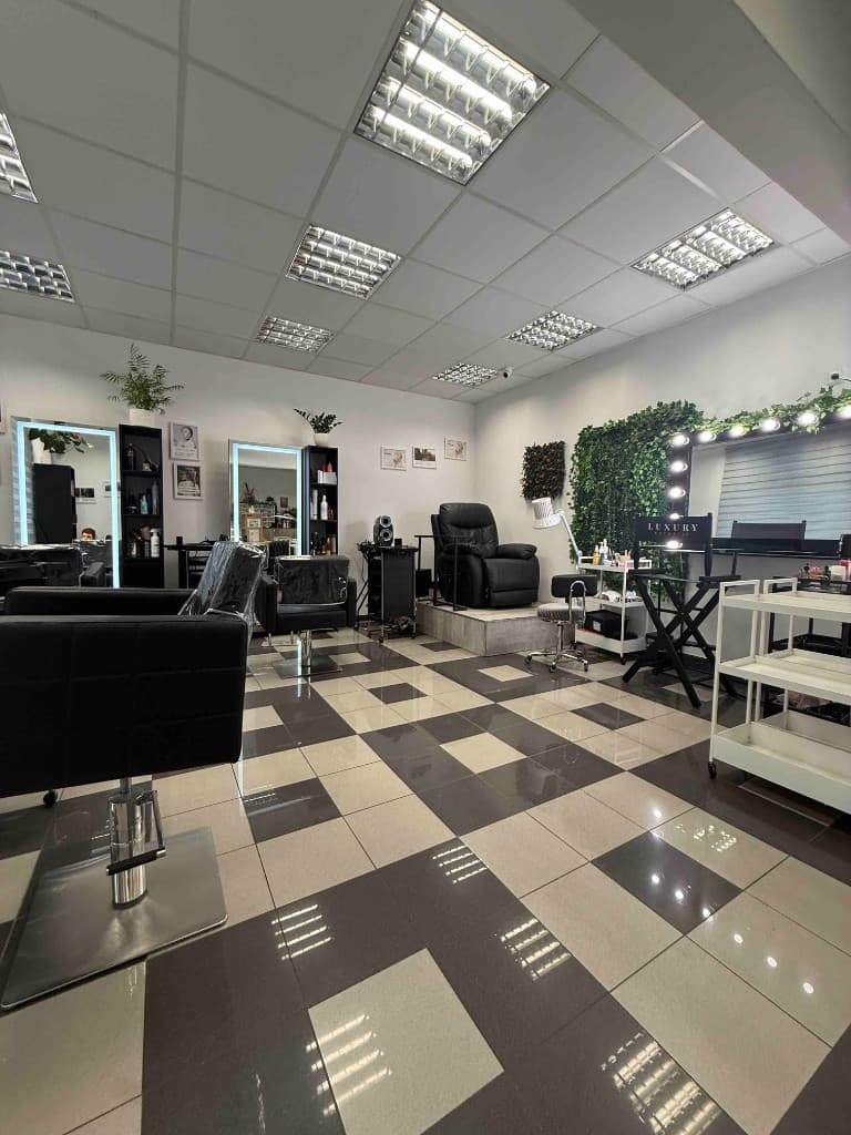Beauty salon Dotek Krásy – celý interiér salonu